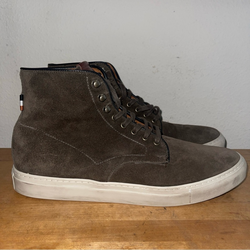 Allen Edmonds "HIGGINS MILL" Men's High Top Chukka Sneakers 12 D Brown Suede